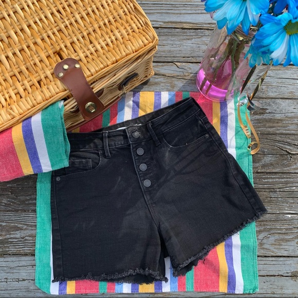 Old Navy Denim - SALE 🍾🎖🥰HOST PICK Old Navy shorts🎉👖🥂